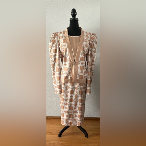Terramina 3 pc Clay/Light Brown Maxi Skirt Suit w/White Circles NWOT Size 20 - Picture 1 of 7